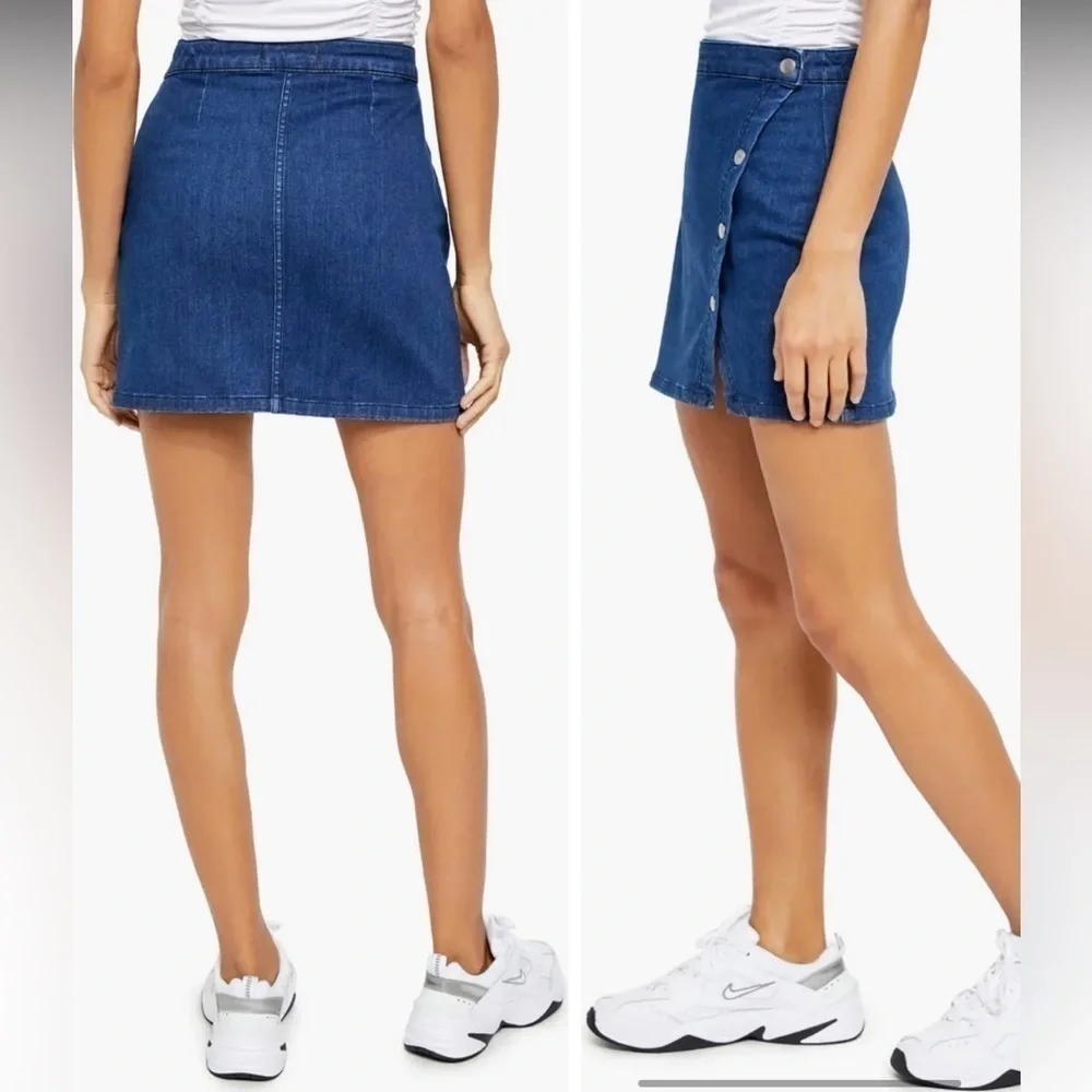 Free People We The Free Notched Denim Mini Skirt Asymmetric Snap Blue Jean Sz 6